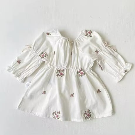 姉妹お揃いローズフラワー刺繍ロンパースorワンピース(1112)