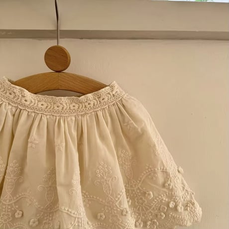 momo kids cotton lace×flowerナチュラルスカート(1004)