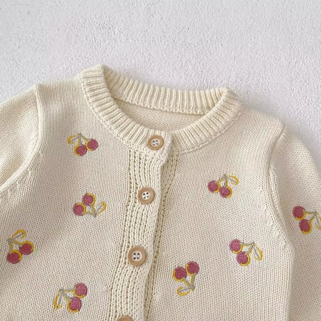 チェリーレッド刺繍ニットカーディガン(667)