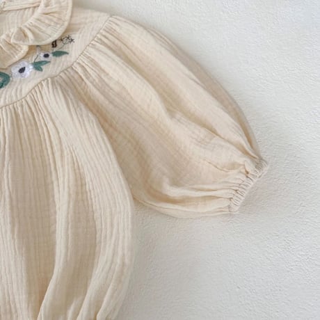 petit frill collar フラワー刺繍リネンロンパース(3272)