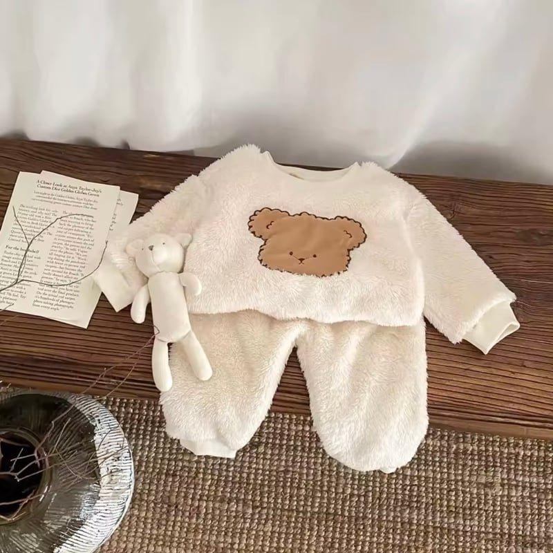 もふもふ出品2セット16✖️6回分 2color もふもふくまセットアップ(772) | こどもふく🧸mocokids