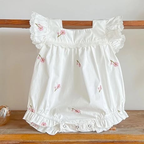 フラワー刺繍スクエアpetitフリルロンパース(2694)