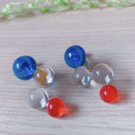 【M-007-P】トリコロール バブル ピアス