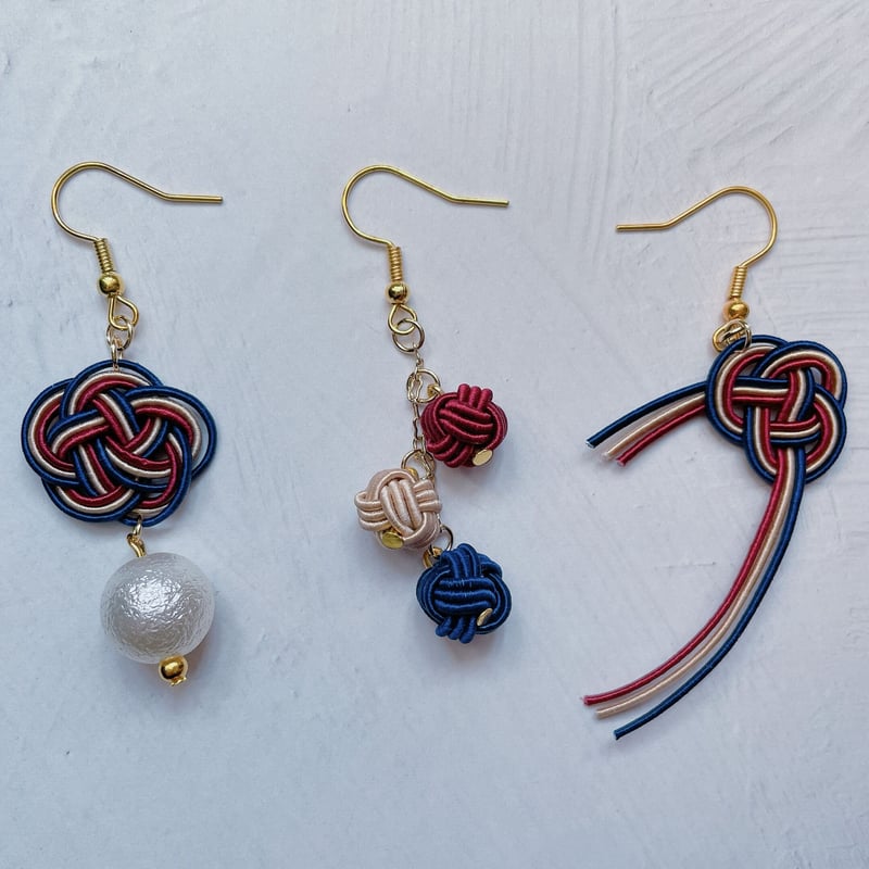 M-097-4-E】水引 イヤリング | TricoloreDaisy