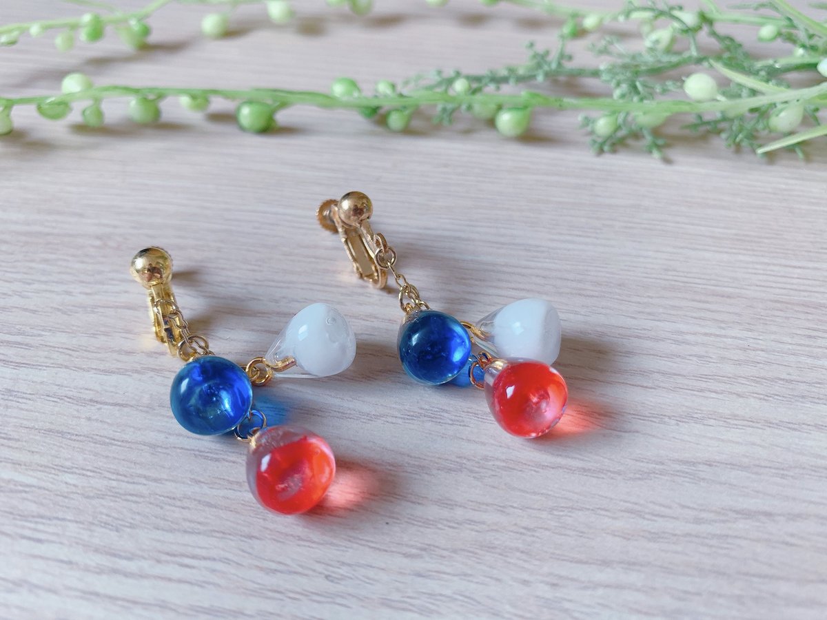 M-015-P】琉球ガラス 風 ピアス | TricoloreDaisy