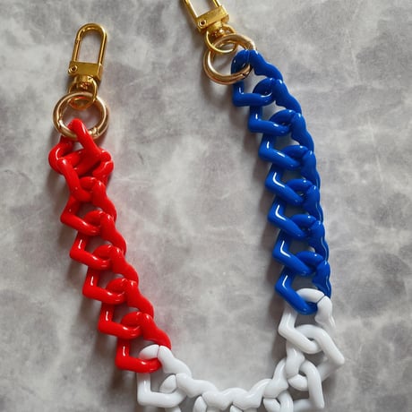 スマホアクセサリー DECO depuis1985 3D FLOWER MALTI CHAIN スマホアクセサリー DECO depuis1985 3D FLOWER MALTI CHAIN