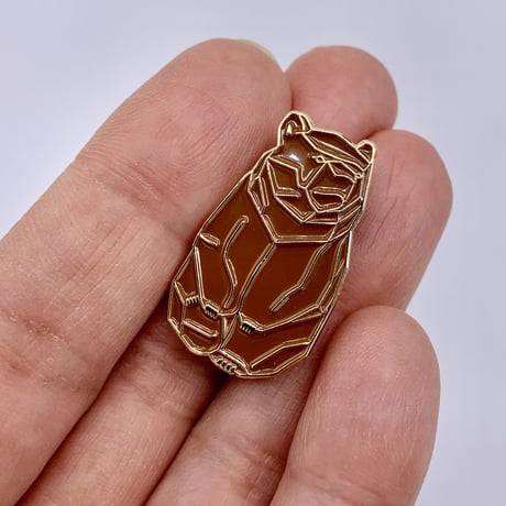 Wood carving bear BROWN original design  pins  木彫りの熊　ピンバッジ