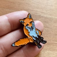 キタキツネ　 ピンバッジ　original design pins