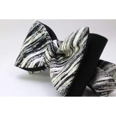 蝶ネクタイ　KIMONO fabric　京友禅　金彩加工　伝統工芸　SB