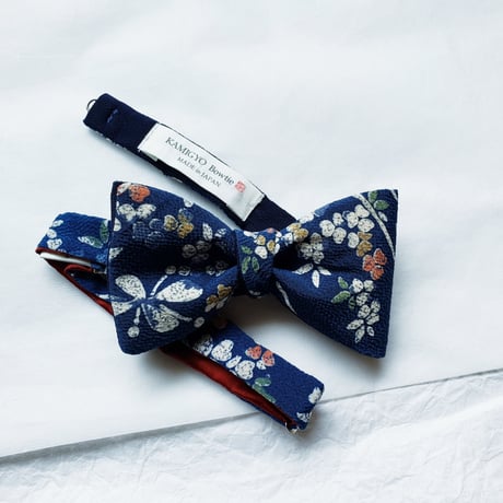 蝶ネクタイ　KIMONO fabric　型友禅　上京蝶帯 #889