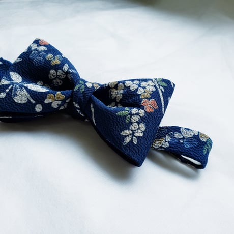蝶ネクタイ　KIMONO fabric　型友禅　上京蝶帯 #889