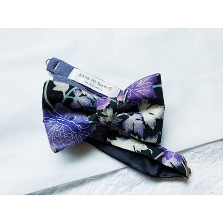 蝶ネクタイ　KIMONO fabric　琉球　伝統工芸　紅型　上京蝶帯 #891