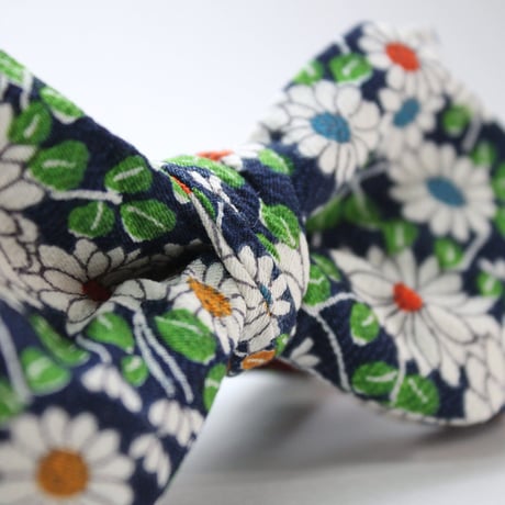 蝶ネクタイ　KIMONO fabric　型友禅 　上京蝶帯 #652