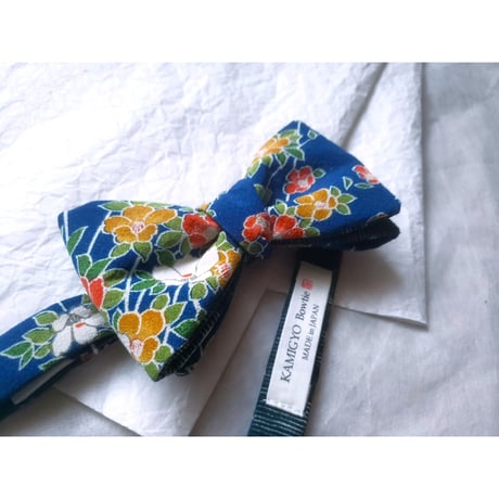 蝶ネクタイ　KIMONO fabric　型友禅　　上京蝶帯