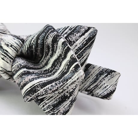 蝶ネクタイ　KIMONO fabric　京友禅　金彩加工　伝統工芸　 PT
