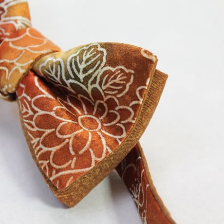 蝶ネクタイ　KIMONO fabric　型友禅  白上げ