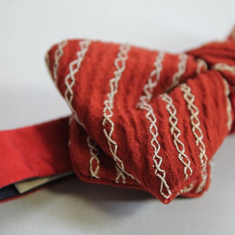 蝶ネクタイ　KIMONO fabric　 丹後ちりめん　刺繍