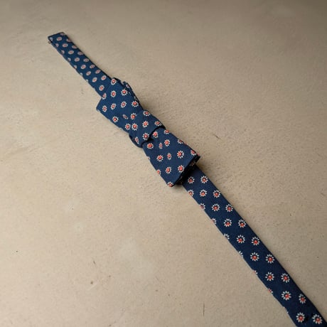 蝶ネクタイ　Noh fabric　型友禅