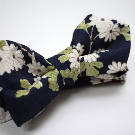 蝶ネクタイ　KIMONO fabric　型友禅 　上京蝶帯 #515
