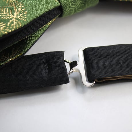 蝶ネクタイ　Noh fabric　金襴　亀甲文様に松葉　上京蝶帯 #621