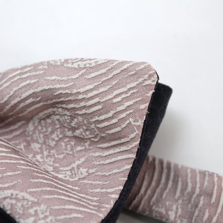 蝶ネクタイ　KIMONO fabric　西陣織 上京蝶帯