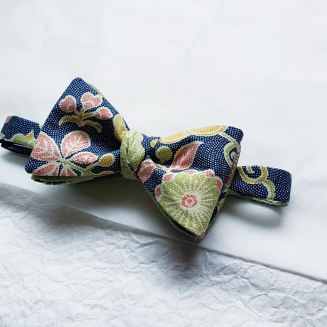 蝶ネクタイ　KIMONO fabric　型友禅　上京蝶帯 #922