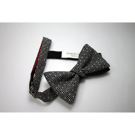 蝶ネクタイ　KIMONO fabric　型友禅　水玉模様　上京蝶帯 #596