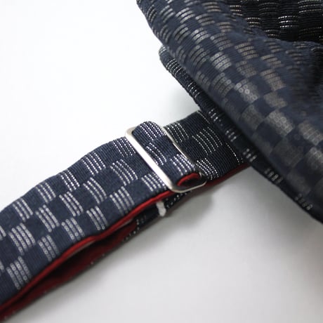 蝶ネクタイ　KIMONO fabric　紺地　市松文様　上京蝶帯