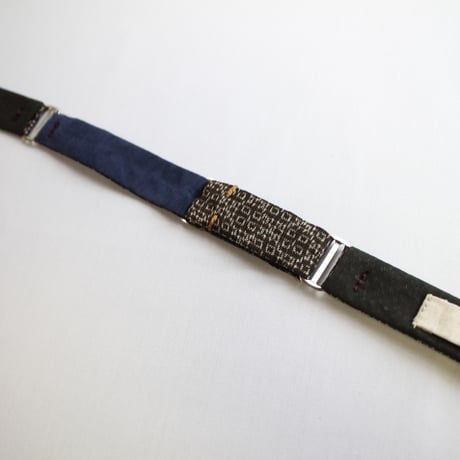 手結び蝶ネクタイ　 KIMONO fabric　大島紬