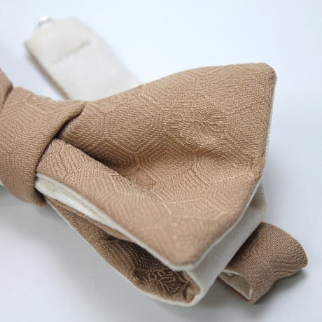 蝶ネクタイ　KIMONO fabric　亀甲文様 丹後ちりめん　上京蝶帯