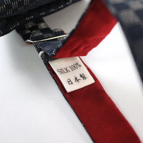 蝶ネクタイ　KIMONO fabric　紺地　市松文様　上京蝶帯