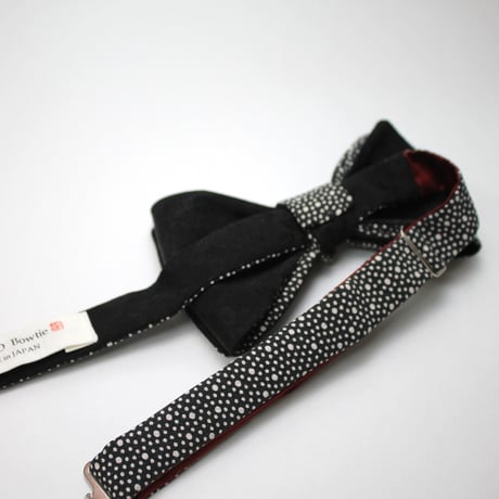 蝶ネクタイ　KIMONO fabric　型友禅　水玉模様　上京蝶帯 #596