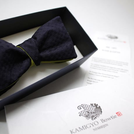 蝶ネクタイ　KIMONO fabric　市松文様　上京蝶帯 #504