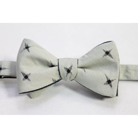 蝶ネクタイ　KIMONO fabric　十字絣