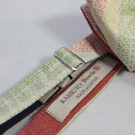 蝶ネクタイ　KIMONO fabric　紬