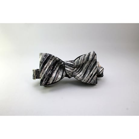 蝶ネクタイ　KIMONO fabric　京友禅　金彩加工　伝統工芸　SB