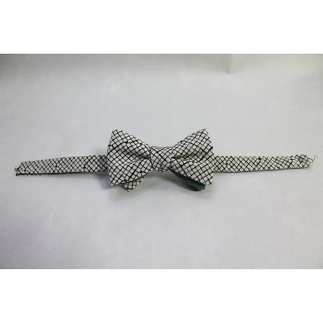 蝶ネクタイ　KIMONO fabric　暈し格子