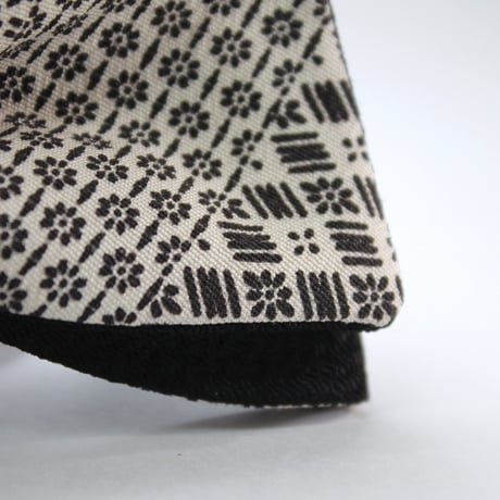 蝶ネクタイ　KIMONO fabric　吉祥文様　型友禅　上京蝶帯 #650