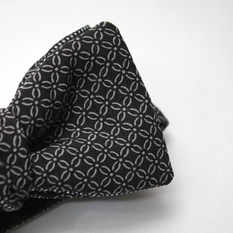 蝶ネクタイ　KIMONO fabric　七宝花菱　上京蝶帯 #595