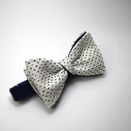 蝶ネクタイ　KIMONO fabric　総絞り染　上京蝶帯