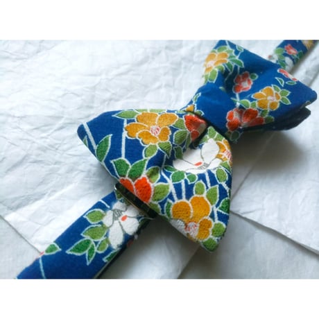 蝶ネクタイ　KIMONO fabric　型友禅　　上京蝶帯
