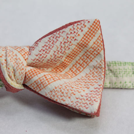 蝶ネクタイ　KIMONO fabric　紬