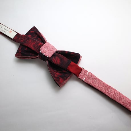 蝶ネクタイ　KIMONO fabric 　江戸小紋　菊文様　上京蝶帯
