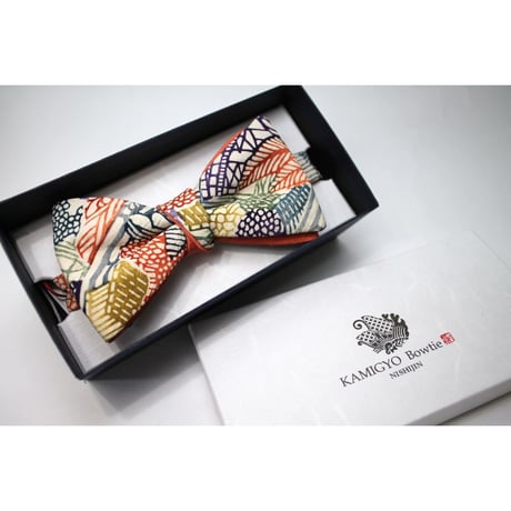 蝶ネクタイ　KIMONO fabric　型友禅　上京蝶帯 #396