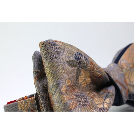 蝶ネクタイ　KIMONO fabric　西陣織 　桜　牡丹