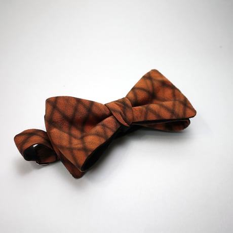 蝶ネクタイ　KIMONO fabric　暈し格子　上京蝶帯