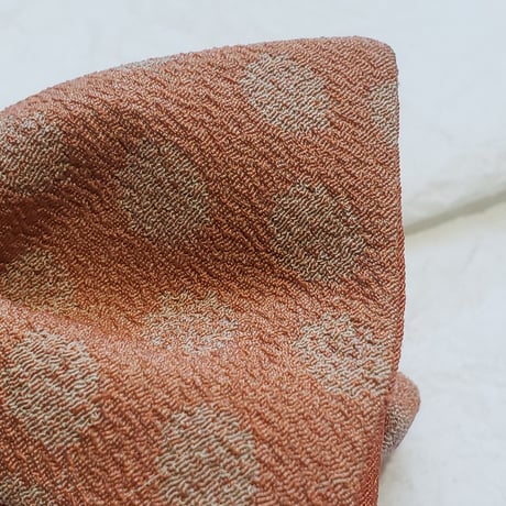 蝶ネクタイ　KIMONO fabric　水玉文様 丹後ちりめん