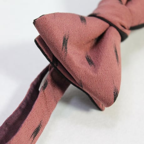蝶ネクタイ　KIMONO fabric　縮緬絣