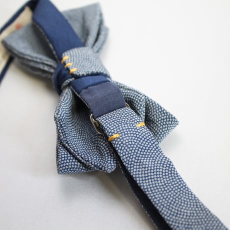 蝶ネクタイ　KIMONO fabric 　江戸小紋　鮫文様