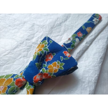 蝶ネクタイ　KIMONO fabric　型友禅　　上京蝶帯